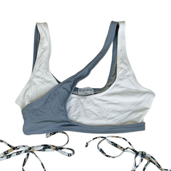 Bikini Swimwear Top Bundle in Animal Print SHEIN & Ribbed Colorblock Icon Swim X - Picture 3 of 8